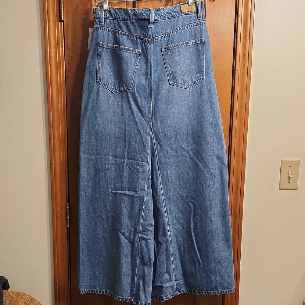 Long Denim Skirt with Front Slit - Picture 3 of 7